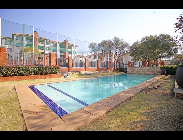 2 BEDROOM APARTMENT FOR SALE IN GREENSTONE HILL